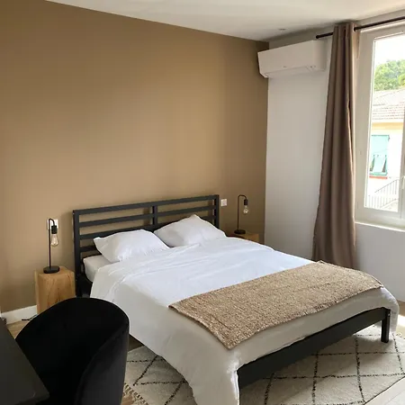 La Maouin 2 Pieces * Сен-Лоран-дю-Вар